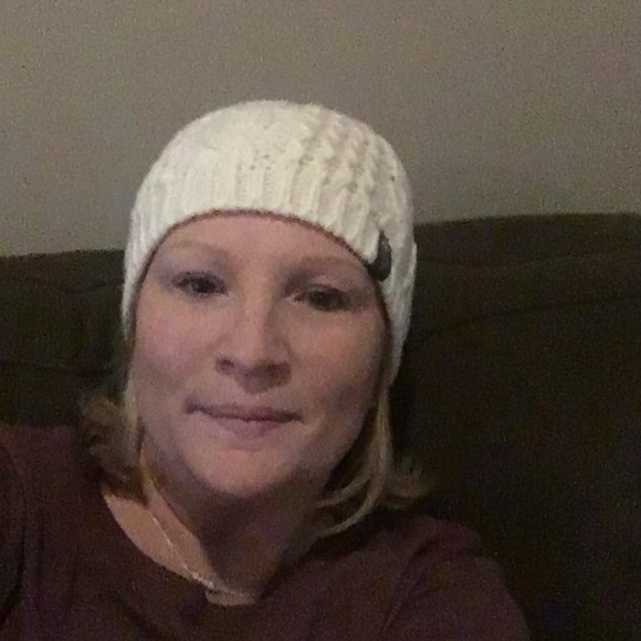 Meet your Posher, Michele - Picture 1 of 1